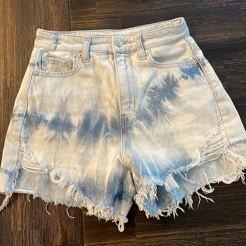 American eagle denim tie dye shorts!